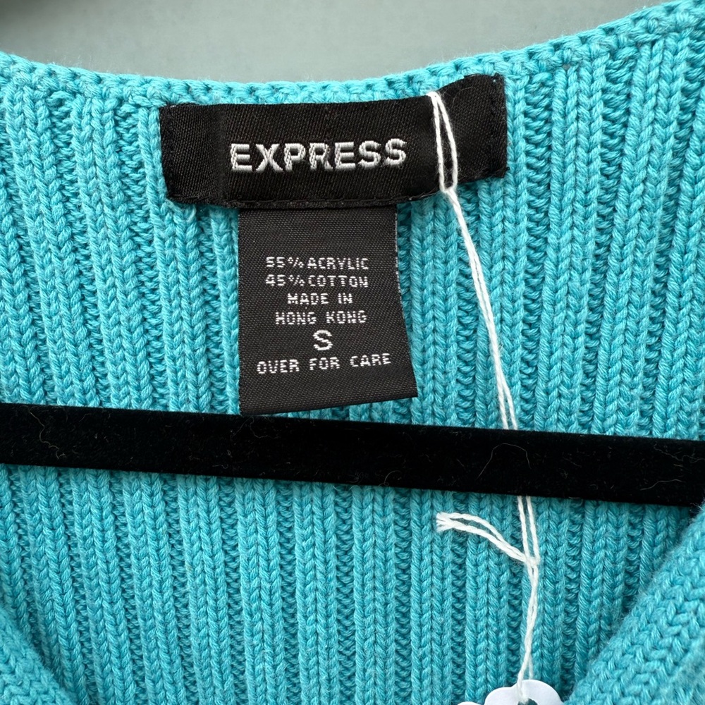 Express Turquoise Knit V-Neck Top - Picture 3 of 7